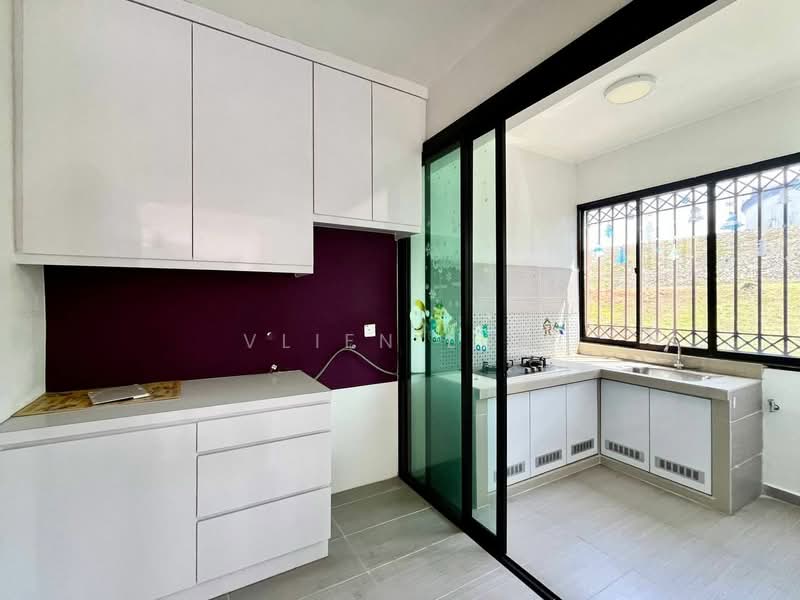 Apartment for Sale at Mon Glori - Vlien Lua - Kitchen - PropertyGuru.com.my