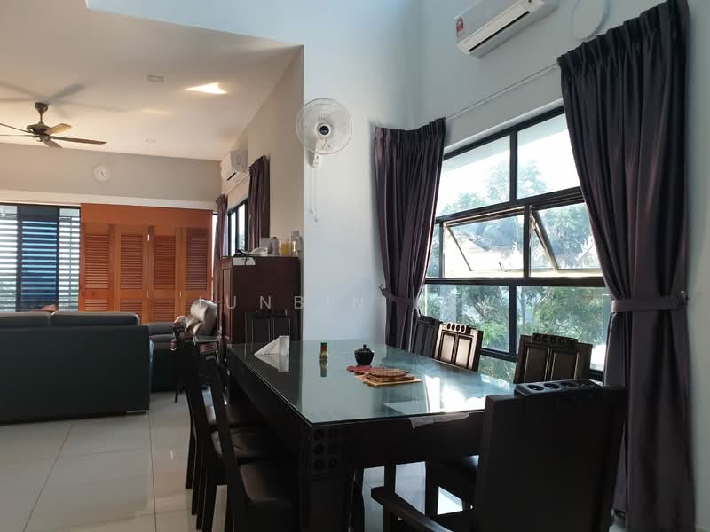 Rumah Berkembar untuk Disewa di 16 Sierra (Puchong) - Junbin Low - Dining Room - PropertyGuru.com.my