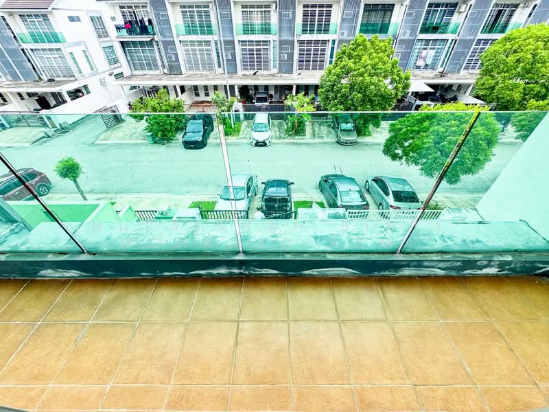Rumah Teres 3 Tingkat untuk Dijual di Kajang (Selangor) - Nuraishah Binti Mohamed Azmi - PropertyGuru.com.my