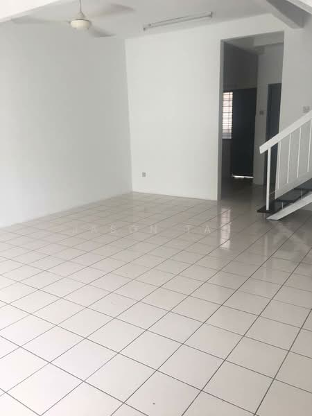 Rumah Teres 2 Tingkat untuk Dijual di Taman Puncak Jalil (Seri Kembangan) - Jason Tan - PropertyGuru.com.my