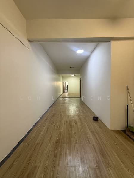 Shop / Office for Rent in Taman Ungku Tun Aminah (Skudai) - Loh Lee Peng - Corridor - PropertyGuru.com.my