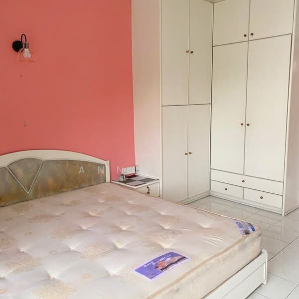 Kondominium untuk Dijual di Villa Condominium - Ann Khor - Bedroom - PropertyGuru.com.my