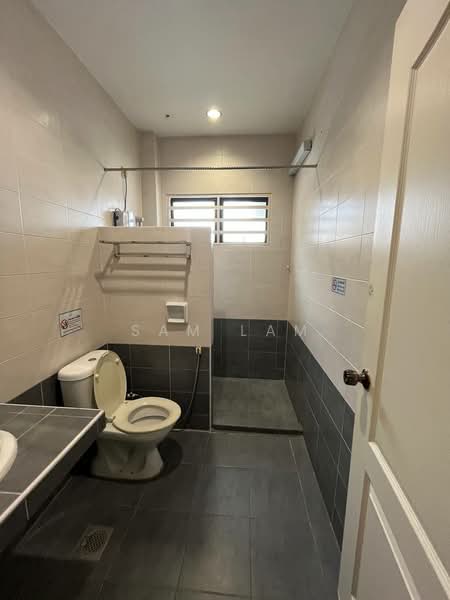 Rumah Teres 2 Tingkat untuk Dijual di Bercham (Ipoh) - Sam Lam - Bathroom - PropertyGuru.com.my