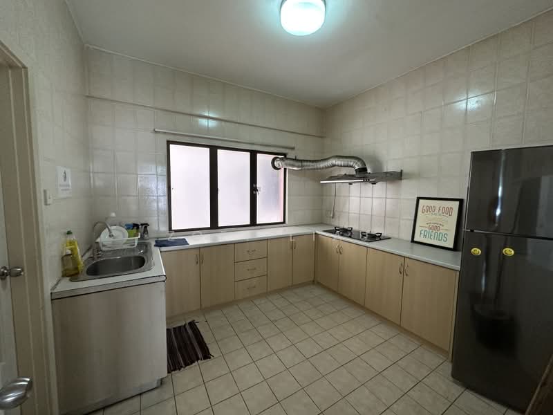Kondominium untuk Disewa di Marina Court Resort Condominium - Zoey Liau - PropertyGuru.com.my