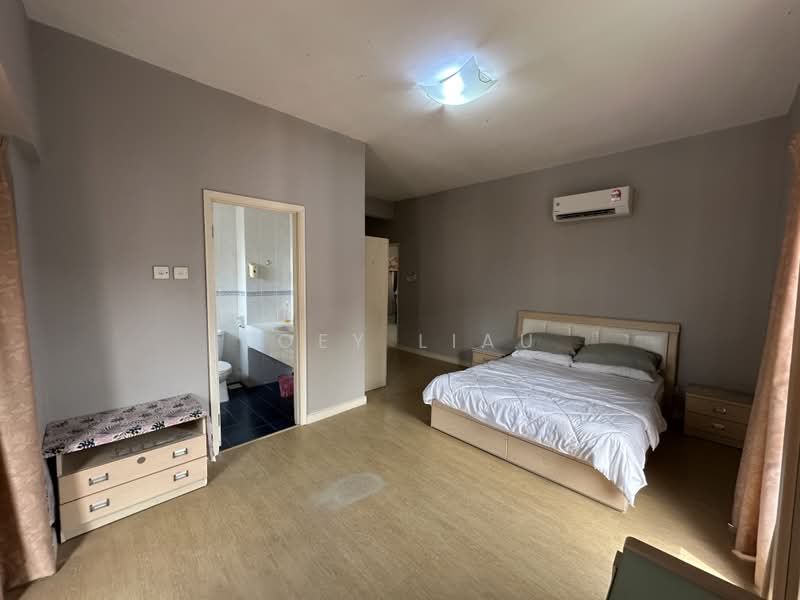 Kondominium untuk Disewa di Marina Court Resort Condominium - Zoey Liau - PropertyGuru.com.my