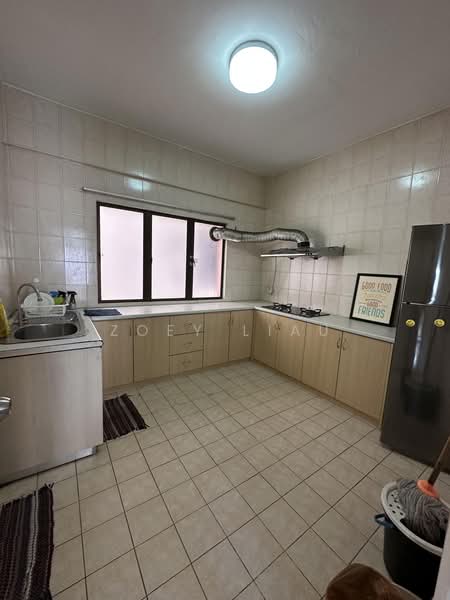 Kondominium untuk Disewa di Marina Court Resort Condominium - Zoey Liau - PropertyGuru.com.my