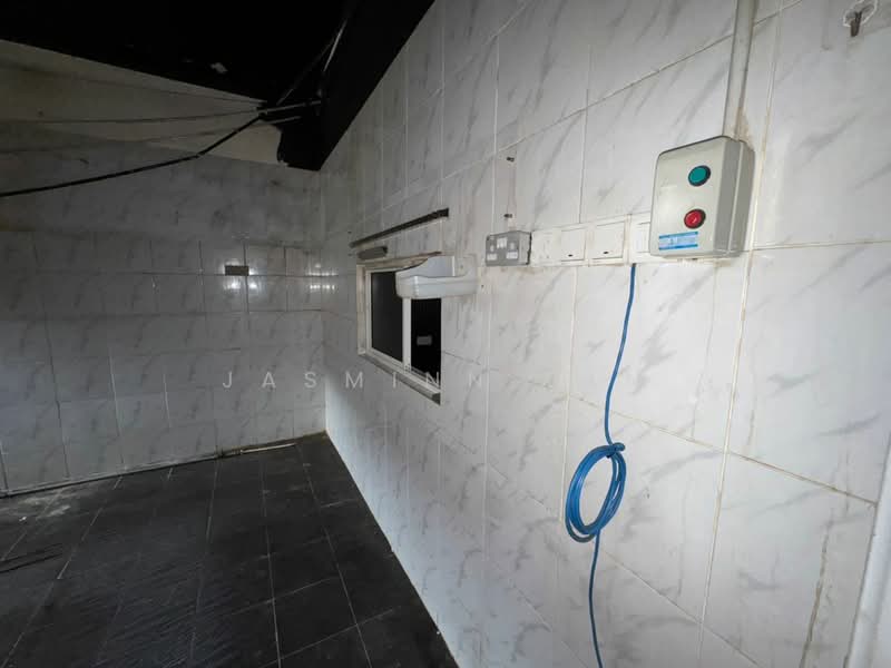 Shop for Rent in SS15 (Subang Jaya) - Jasminn Tan - Interior - PropertyGuru.com.my