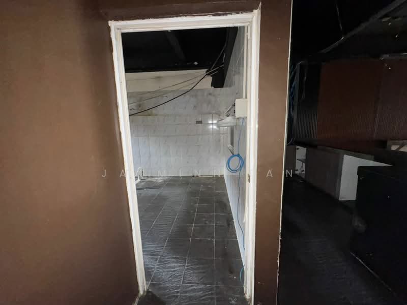 Shop for Rent in SS15 (Subang Jaya) - Jasminn Tan - Interior - PropertyGuru.com.my
