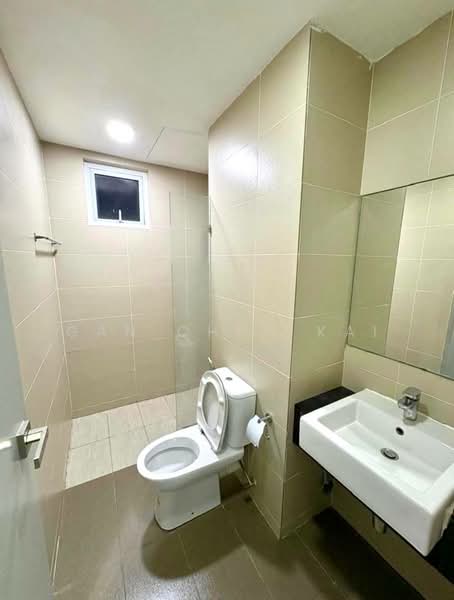 Condominium for Rent at Tropicana Bay Residences - Gan Chun Kai - Bathroom - PropertyGuru.com.my