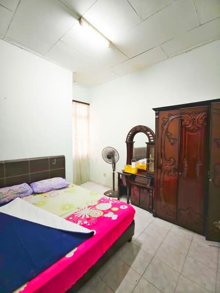 Rumah Teres 1 Tingkat untuk Dijual di Senai (Kulai) - Jimmy Ooi - Bedroom - PropertyGuru.com.my