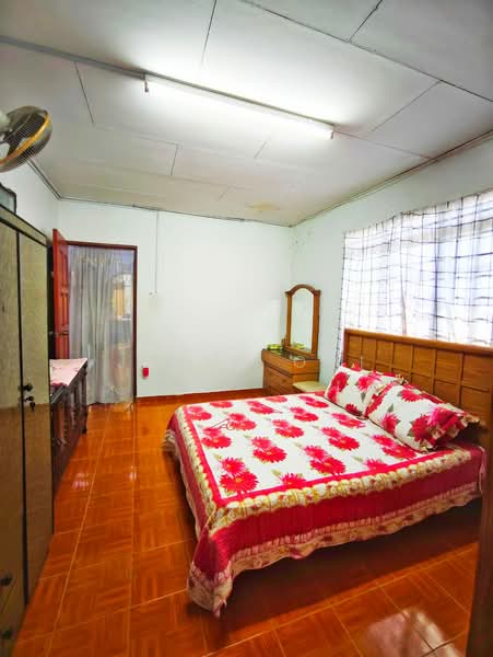 Rumah Teres 1 Tingkat untuk Dijual di Senai (Kulai) - Jimmy Ooi - Bedroom - PropertyGuru.com.my