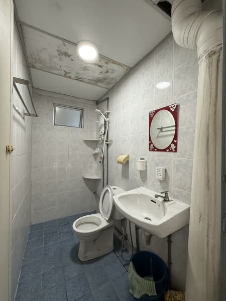 Condominium for Rent at Angkasa Condominiums - Rain Leow - Bathroom - PropertyGuru.com.my