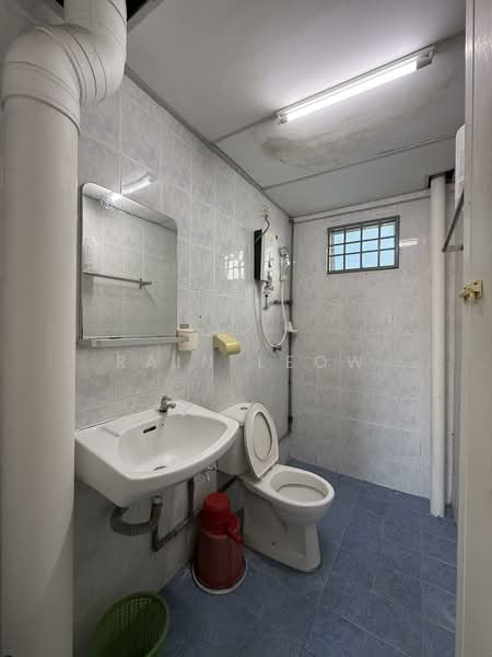 Condominium for Rent at Angkasa Condominiums - Rain Leow - Bathroom - PropertyGuru.com.my