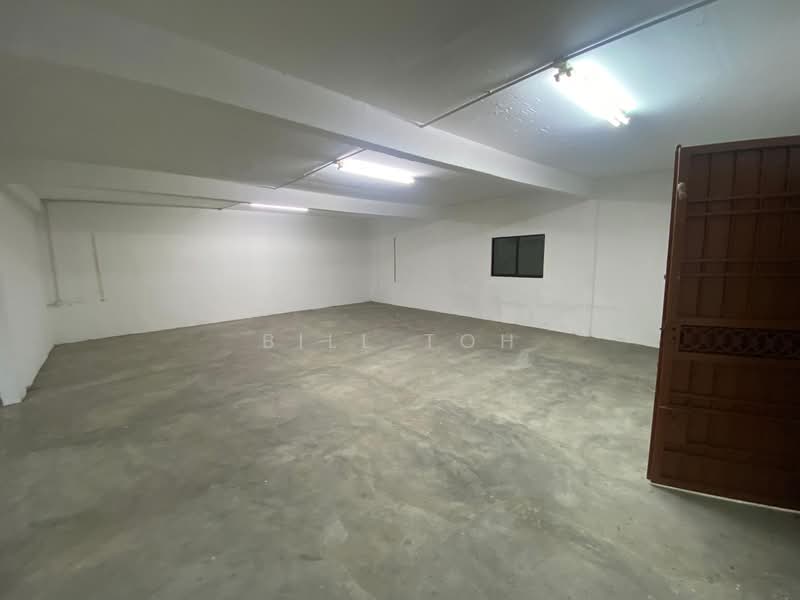 Kilang untuk Disewa di Taman Desa Cemerlang (Ulu Tiram) - Bill Toh - Interior - PropertyGuru.com.my