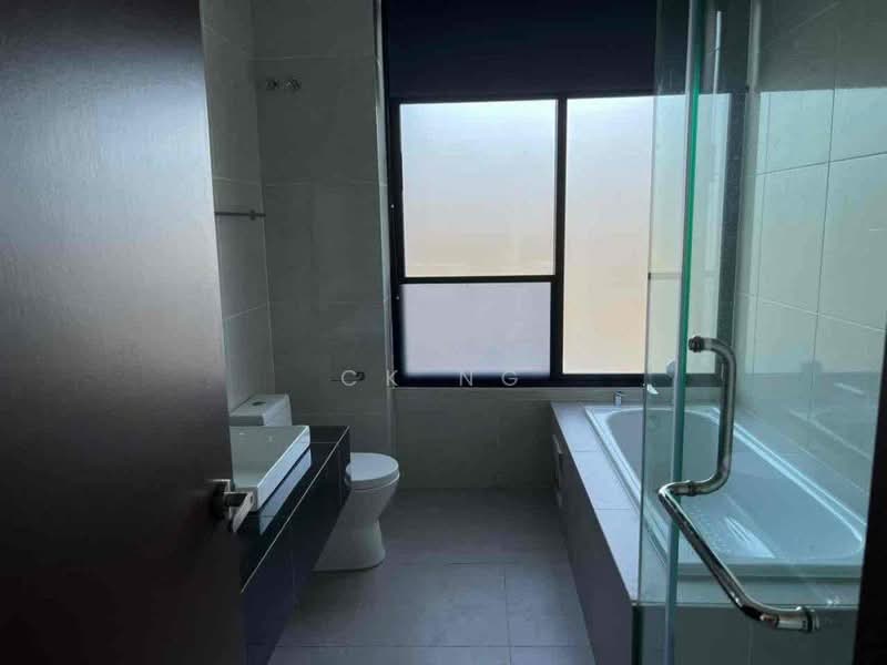 2-storey Terraced House for Sale in Puteri Harbour (Iskandar Puteri (Nusajaya)) - CK Ng - Bathroom - PropertyGuru.com.my