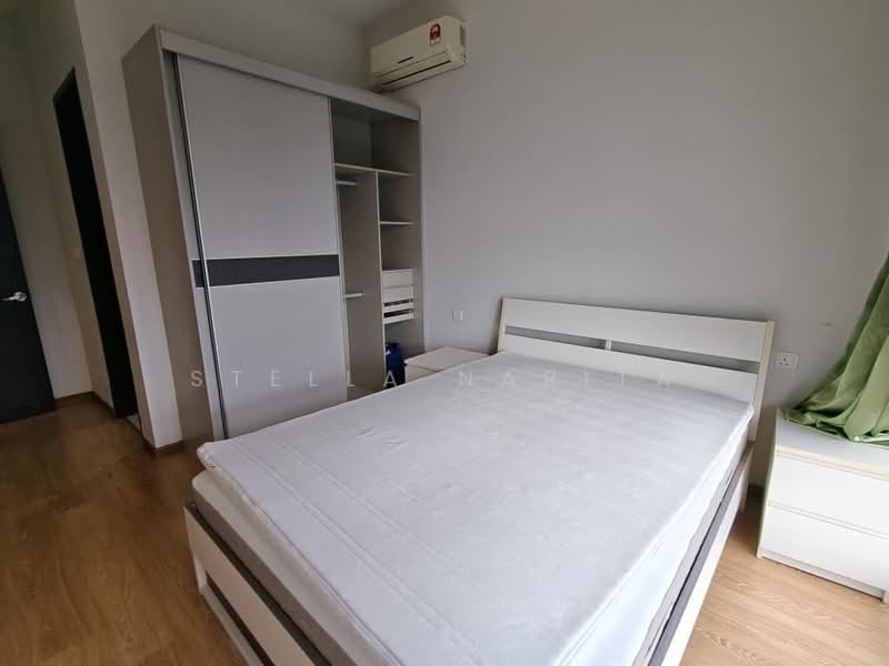 Condominium for Rent at Bay Point @ Country Garden Danga Bay - Stella Narita - PropertyGuru.com.my