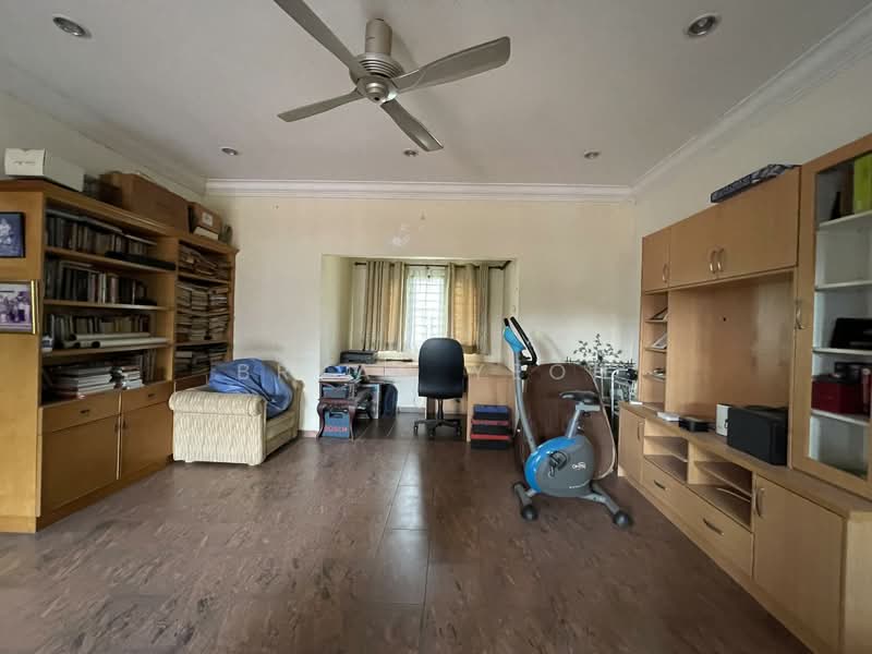 Rumah Banglo untuk Dijual di Kampung Tunku (Petaling Jaya) - Bryan Yeoh - Study - PropertyGuru.com.my