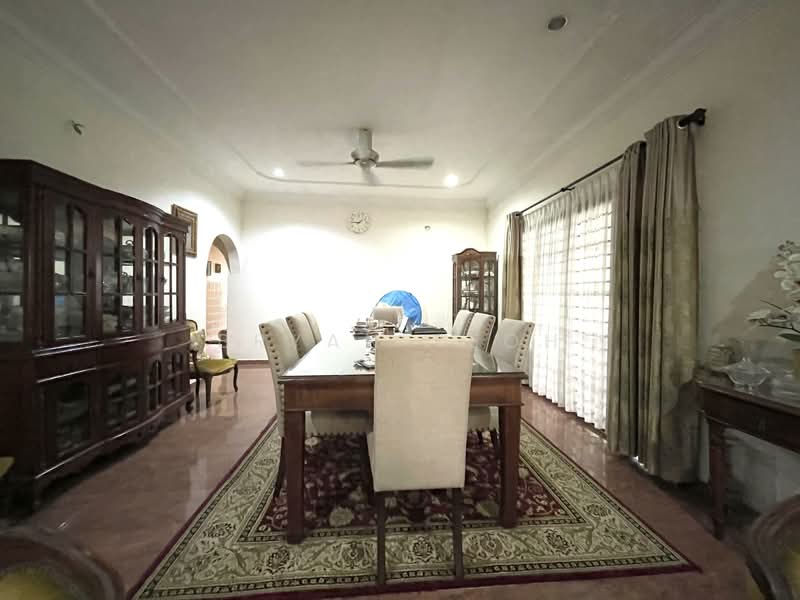 Rumah Banglo untuk Dijual di Kampung Tunku (Petaling Jaya) - Bryan Yeoh - Dining Room - PropertyGuru.com.my