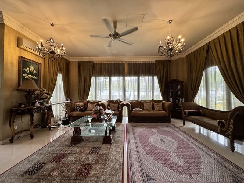 Rumah Banglo untuk Dijual di Shah Alam (Selangor) - Mohammad Din Majid - Living Room - PropertyGuru.com.my