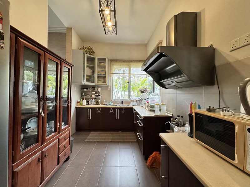 Rumah Banglo untuk Dijual di Shah Alam (Selangor) - Mohammad Din Majid - Kitchen - PropertyGuru.com.my