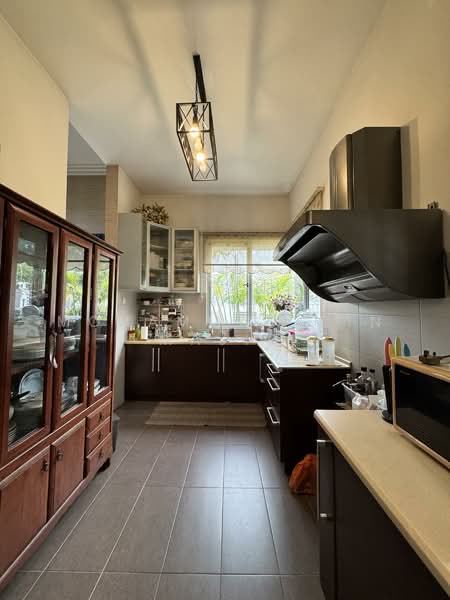 Rumah Banglo untuk Dijual di Shah Alam (Selangor) - Mohammad Din Majid - Kitchen - PropertyGuru.com.my