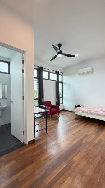 Cluster House for Sale in Eco Botanic (Iskandar Puteri (Nusajaya)) - CK Ng - Bedroom - PropertyGuru.com.my