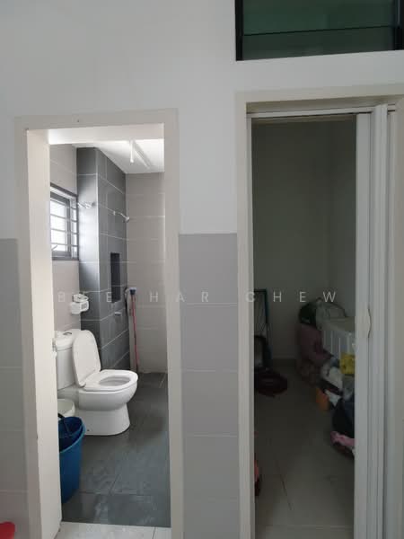 Rumah Teres 2 Tingkat untuk Dijual di Setia Alam (Selangor) - Bee Har Chew - Bathroom - PropertyGuru.com.my