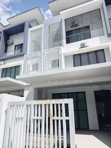 Rumah Teres 2 Tingkat untuk Dijual di Setia Alam (Selangor) - Bee Har Chew - PropertyGuru.com.my