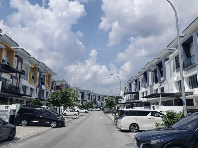 Rumah Teres 2 Tingkat untuk Dijual di Setia Alam (Selangor) - Bee Har Chew - Exterior - PropertyGuru.com.my