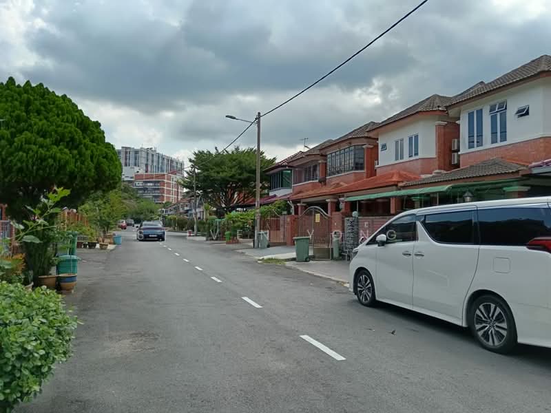 Terraced House for Rent in Bandar Sungai Long (Selangor) - Steven Yong - Exterior - PropertyGuru.com.my