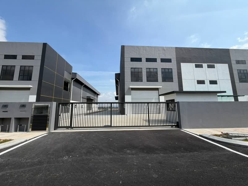 Semi-D Factory for Rent in Kapar (Selangor) - Carrie Wan - Exterior - PropertyGuru.com.my