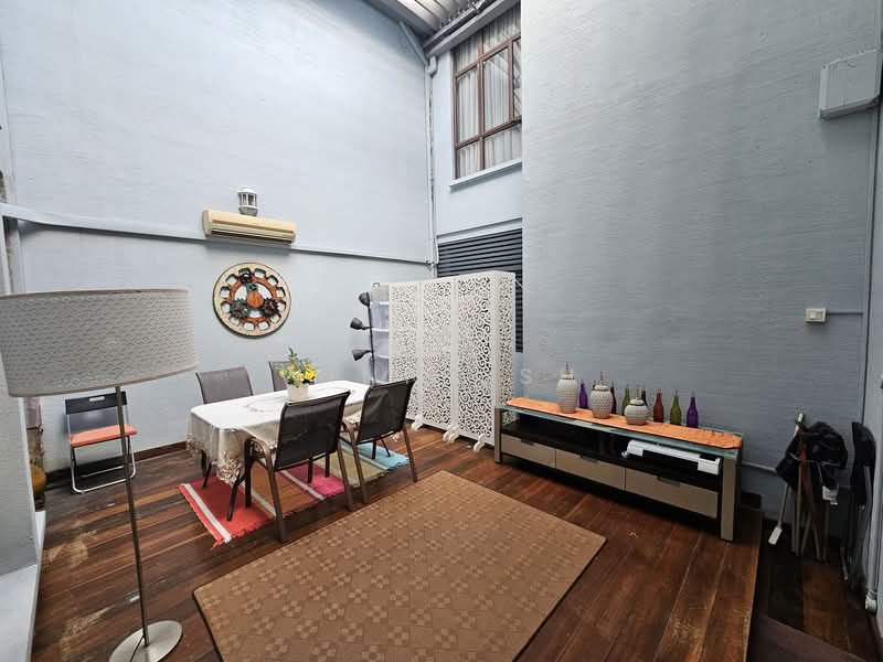 2-storey Terraced House for Sale in Bukit Jelutong (Shah Alam) - Winny Su - Dining Room - PropertyGuru.com.my