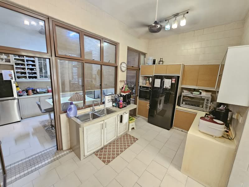 2-storey Terraced House for Sale in Bukit Jelutong (Shah Alam) - Winny Su - Kitchen - PropertyGuru.com.my