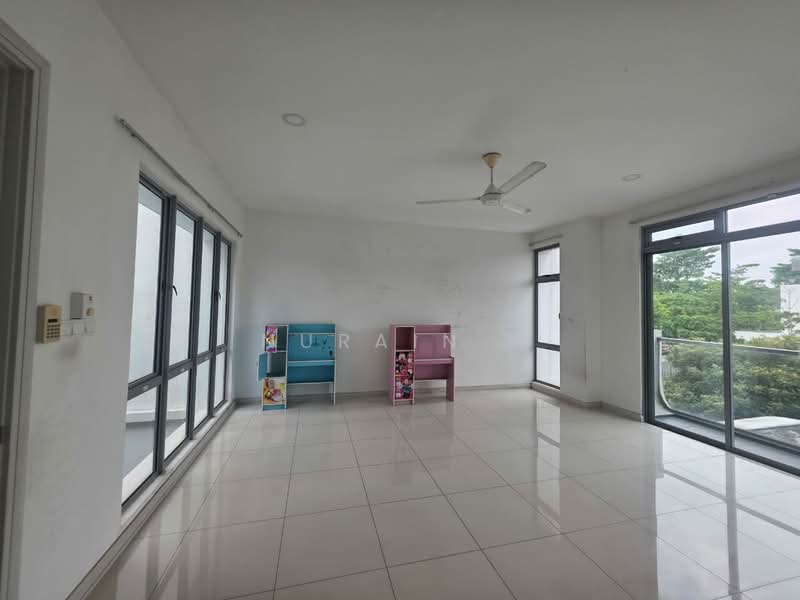 2-storey Terraced House for Sale in Setia Eco Glades (Cyberjaya) - Nurain . - Living Room - PropertyGuru.com.my