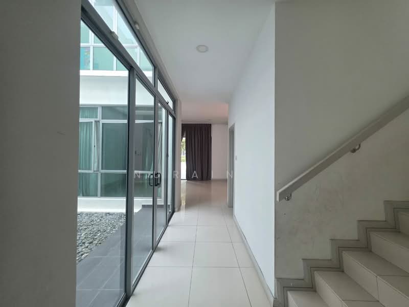 2-storey Terraced House for Sale in Setia Eco Glades (Cyberjaya) - Nurain . - Corridor - PropertyGuru.com.my