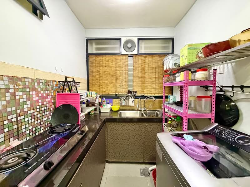 Service Residence for Sale at KL Traders Square - Ashraff Daniel - PropertyGuru.com.my