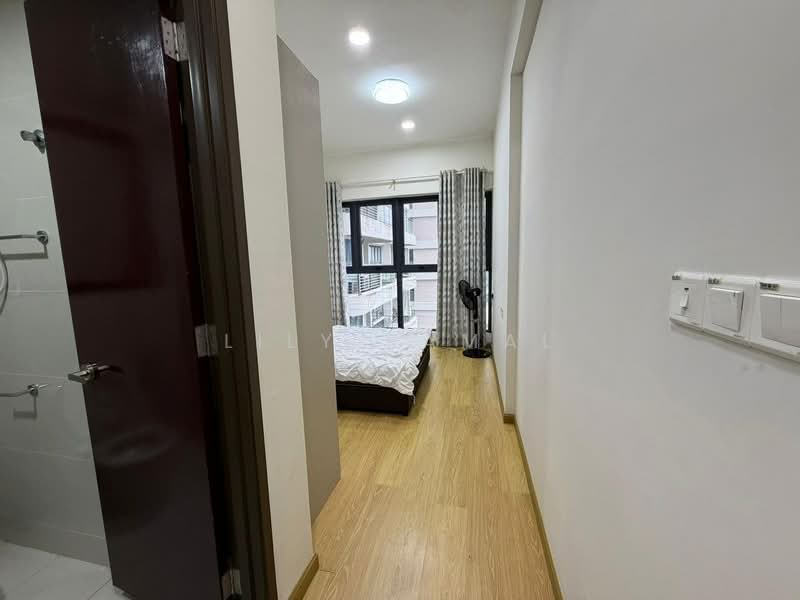 Condominium for Rent at Amberside @ Country Garden Danga Bay - Lily Kamal - Bedroom - PropertyGuru.com.my