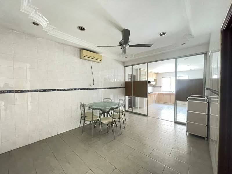 Rumah Teres 2 Tingkat untuk Disewa di Taman Wangsa Aman (Kepong) - Jay Yong - PropertyGuru.com.my