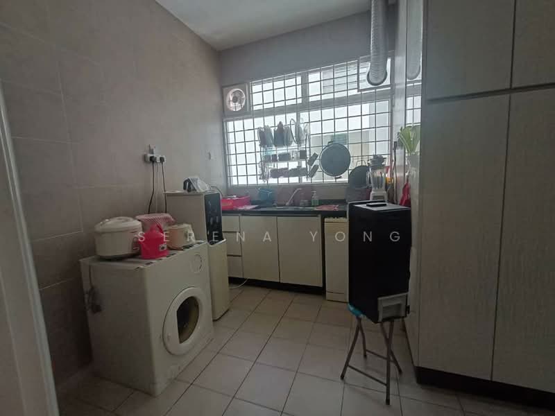 Kondominium untuk Dijual di 8 Petaling - Serena Yong - Kitchen - PropertyGuru.com.my