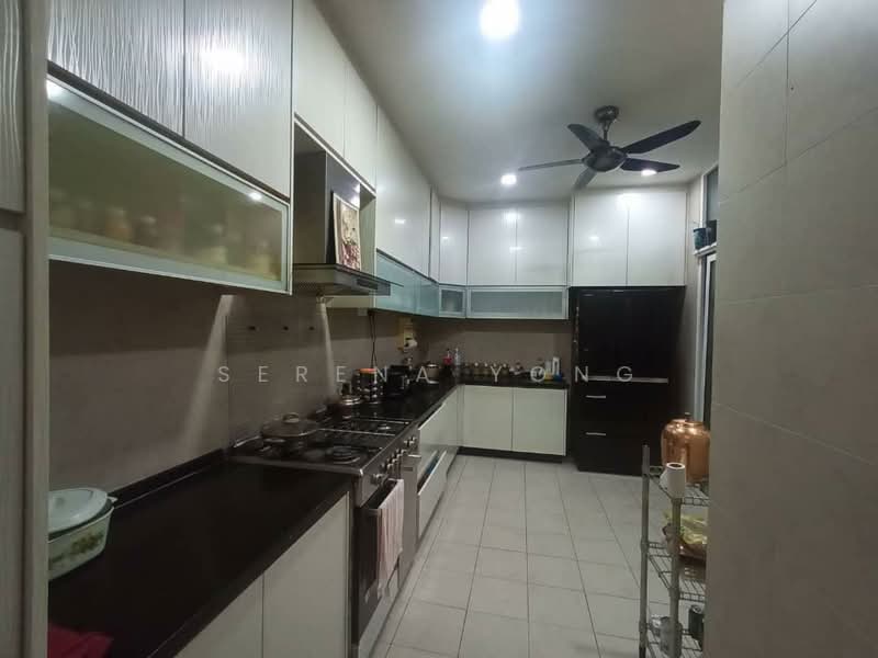 Kondominium untuk Dijual di 8 Petaling - Serena Yong - Kitchen - PropertyGuru.com.my