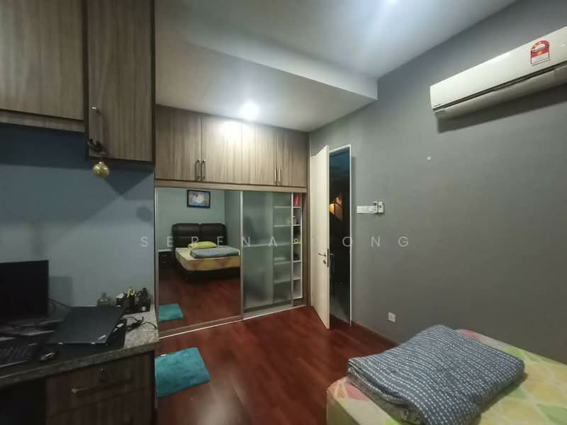 Kondominium untuk Dijual di 8 Petaling - Serena Yong - Bedroom - PropertyGuru.com.my