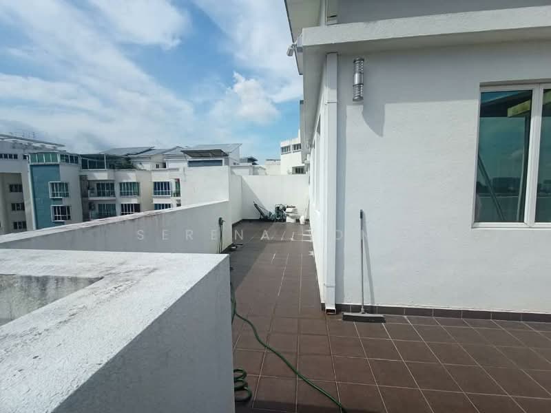 Kondominium untuk Dijual di 8 Petaling - Serena Yong - Exterior - PropertyGuru.com.my