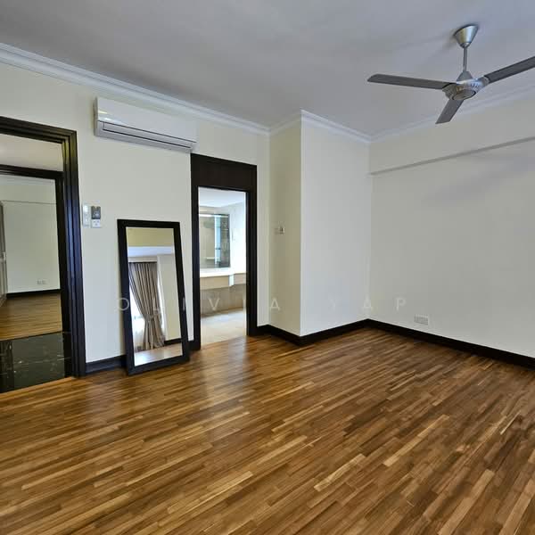 Kondominium untuk Disewa di Regency Tower - Olivia Yap - Living Room - PropertyGuru.com.my