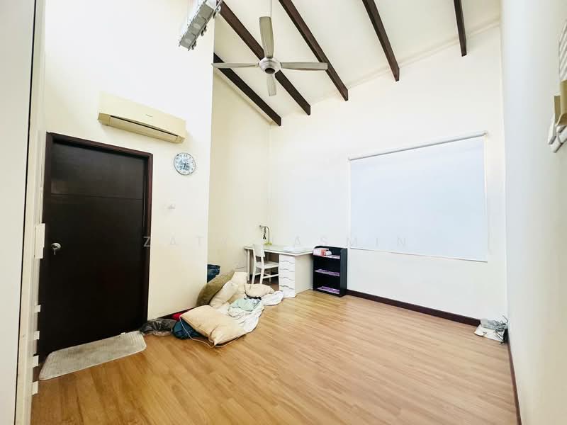Bungalow for Sale in Bandar Seri Putra (Bangi) - Zaty Jasmin - Study - PropertyGuru.com.my