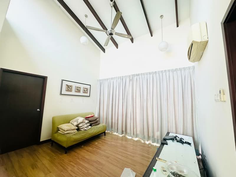 Bungalow for Sale in Bandar Seri Putra (Bangi) - Zaty Jasmin - Living Room - PropertyGuru.com.my