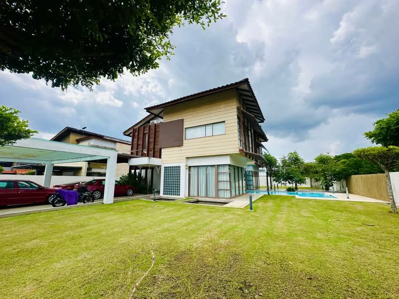Bungalow for Sale in Bandar Seri Putra (Bangi) - Zaty Jasmin - Exterior - PropertyGuru.com.my