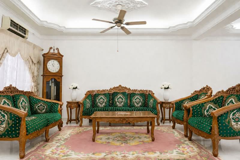 2-storey Terraced House for Sale in Taman Kluang (Kluang) - May Tan - Living Room - PropertyGuru.com.my
