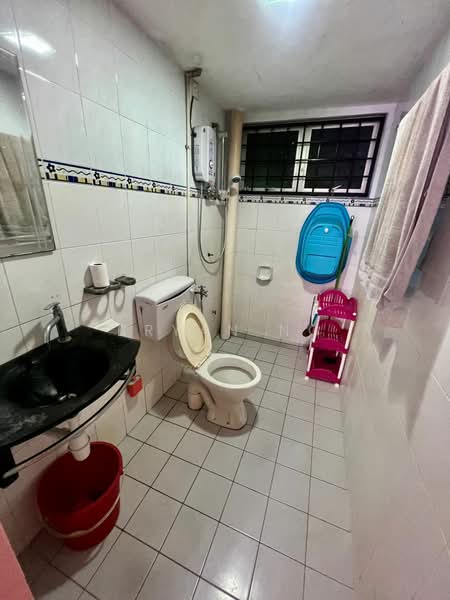 Condominium for Sale at Idaman Sutera - Bryan Ng - Bathroom - PropertyGuru.com.my