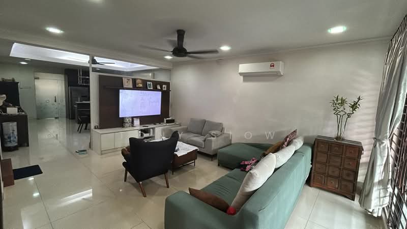 2-storey Terraced House for Sale in Petaling Jaya (Selangor) - Tony Siow - Living Room - PropertyGuru.com.my