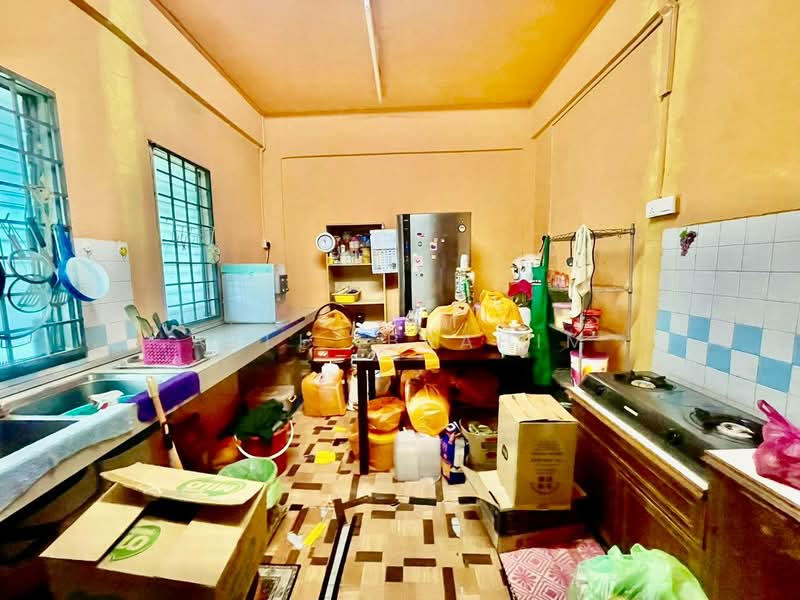 2-storey Terraced House for Sale in Taman Cheras Jaya (Cheras) - Azli Ibrahim - Kitchen - PropertyGuru.com.my